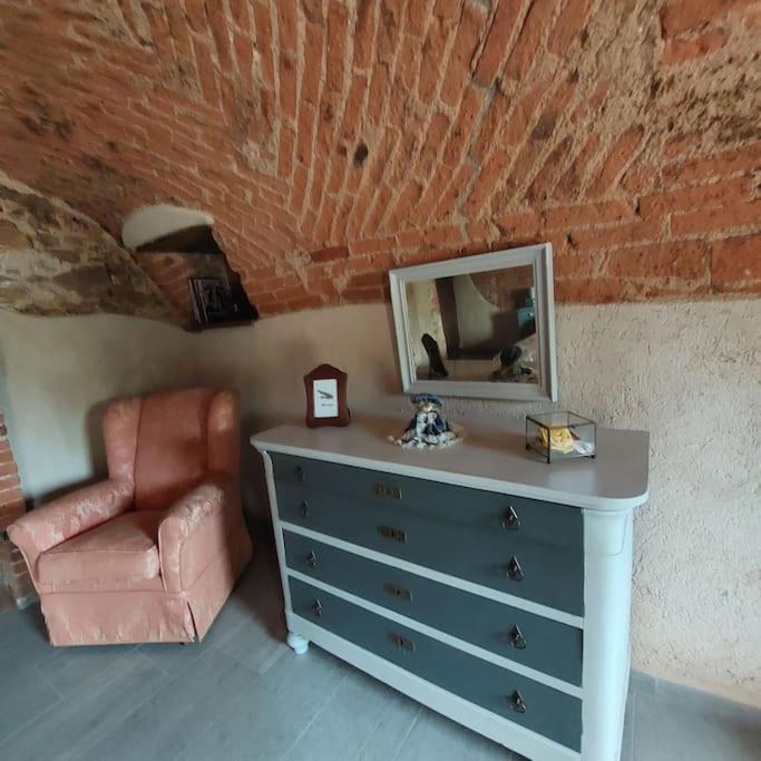 Apartamento Istanti - Rosmarino Costigliole Saluzzo Exterior foto